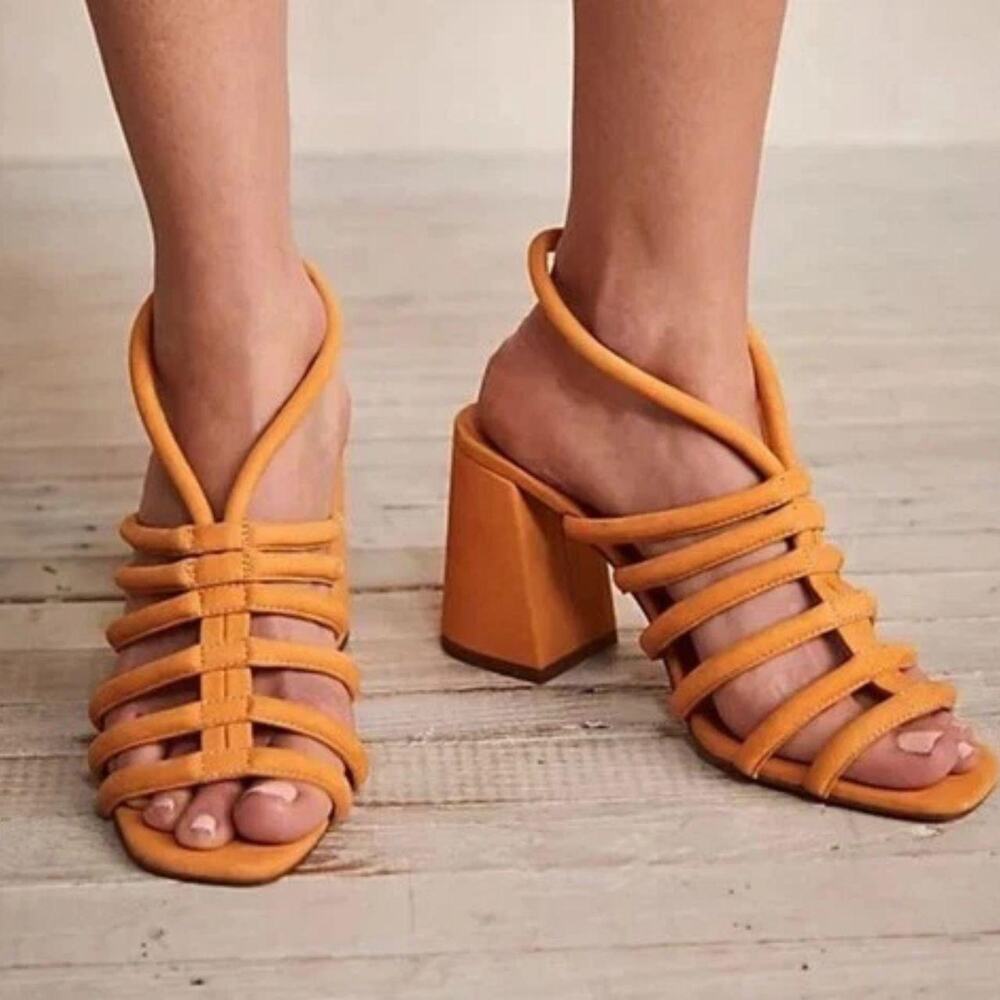 Free People orange suede strappy sandals SZ 7.5